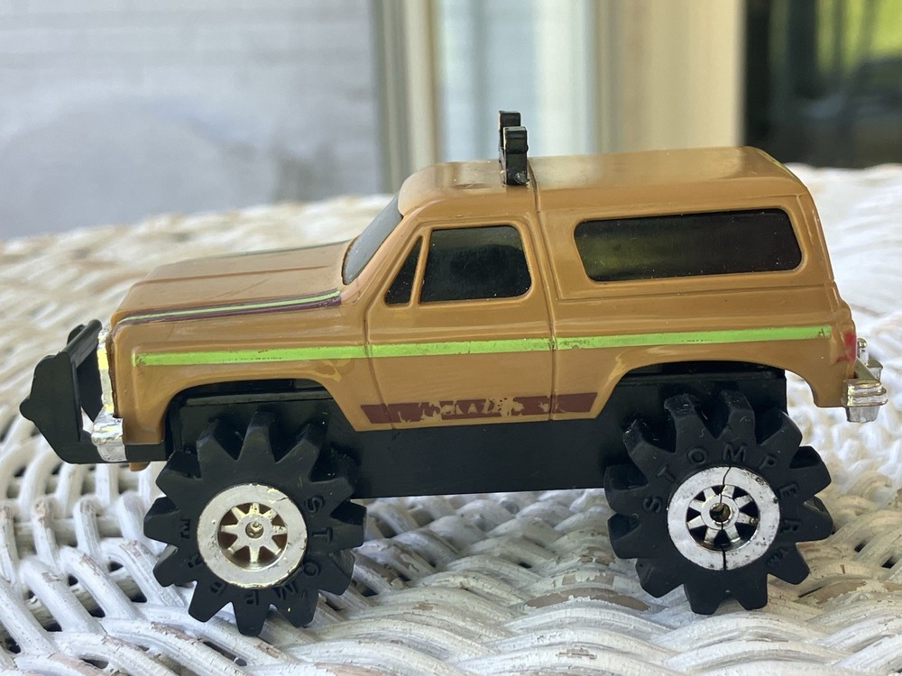 Schaper Stomper Stompers Tan Blazer Runs/Lights