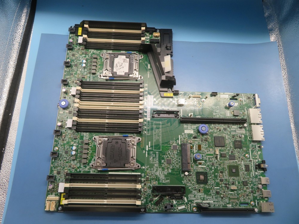 IBM 01PE217 System Board for x3550 M5
