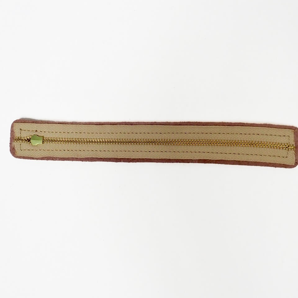 Genuine Leather Zipper (Large, 22×3cm), Beige