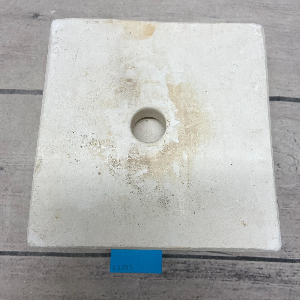 Unbranded Ceramic Casting Triangular Mold