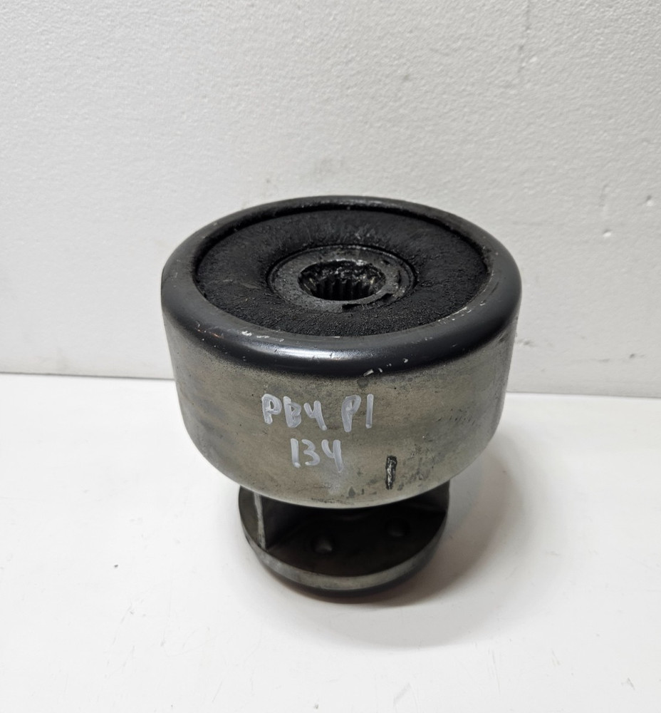 OMC Cobra Engine Coupler 985727