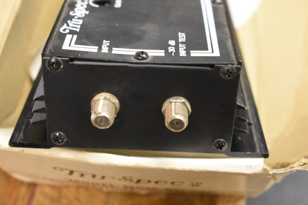 Tru Spec MCM-55 Distribution Amplifier New