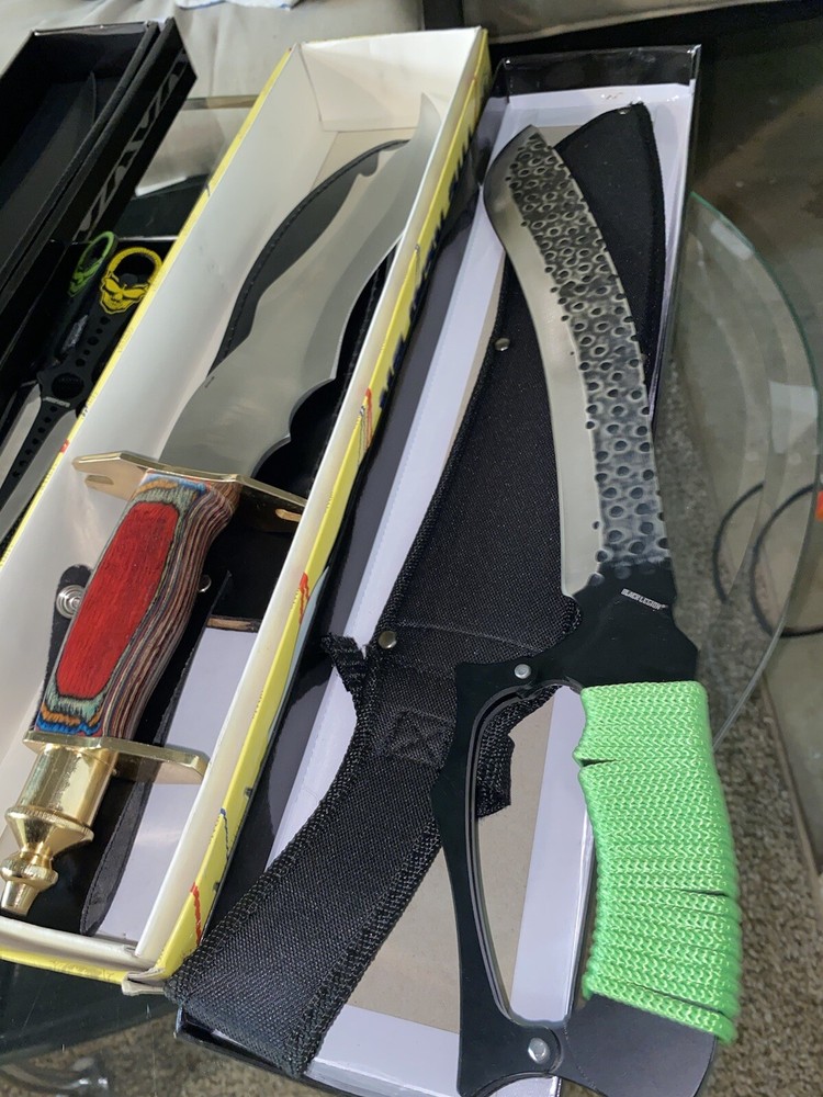 sword and knifes