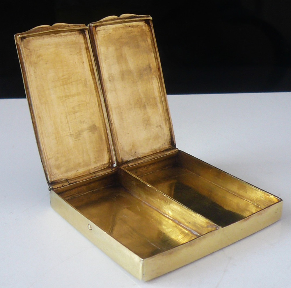 French Silver Gilt Double Compartment Patch Box, 1750-1756 Paris