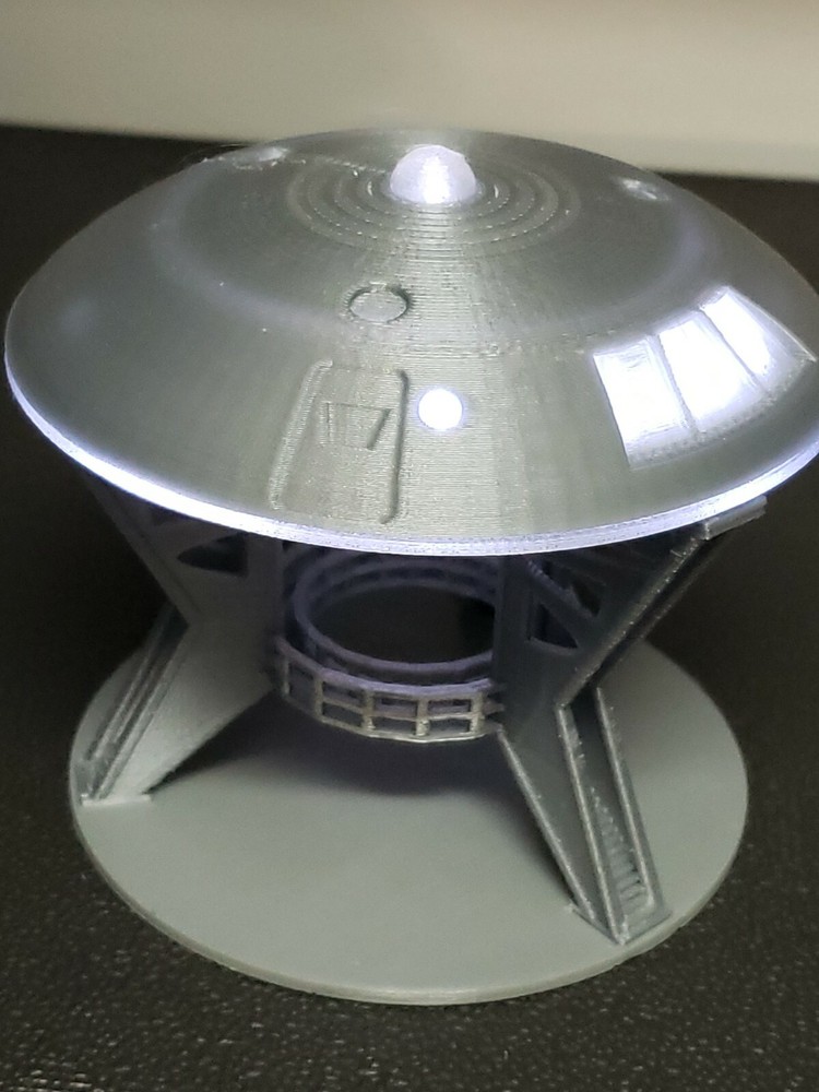 Jupiter 2 [from Lost in Space] - with Light & Gantry Stand - small