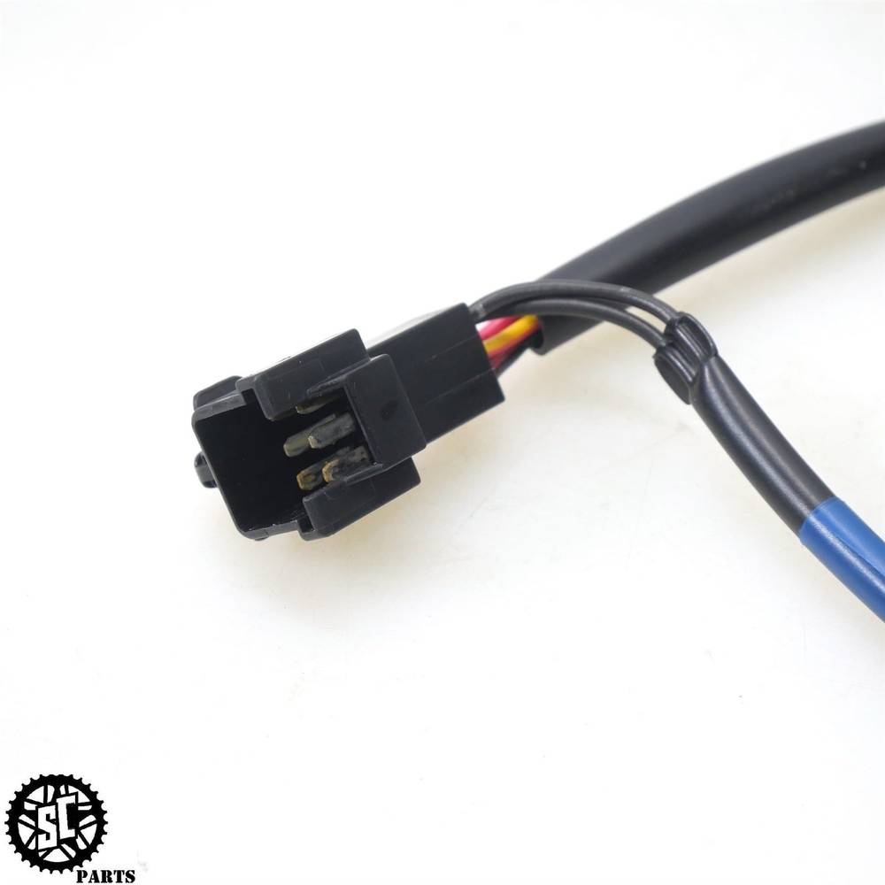 2014-2017 TRIUMPH DAYTONA 675R RIGHT CONTROL SWITCH T04