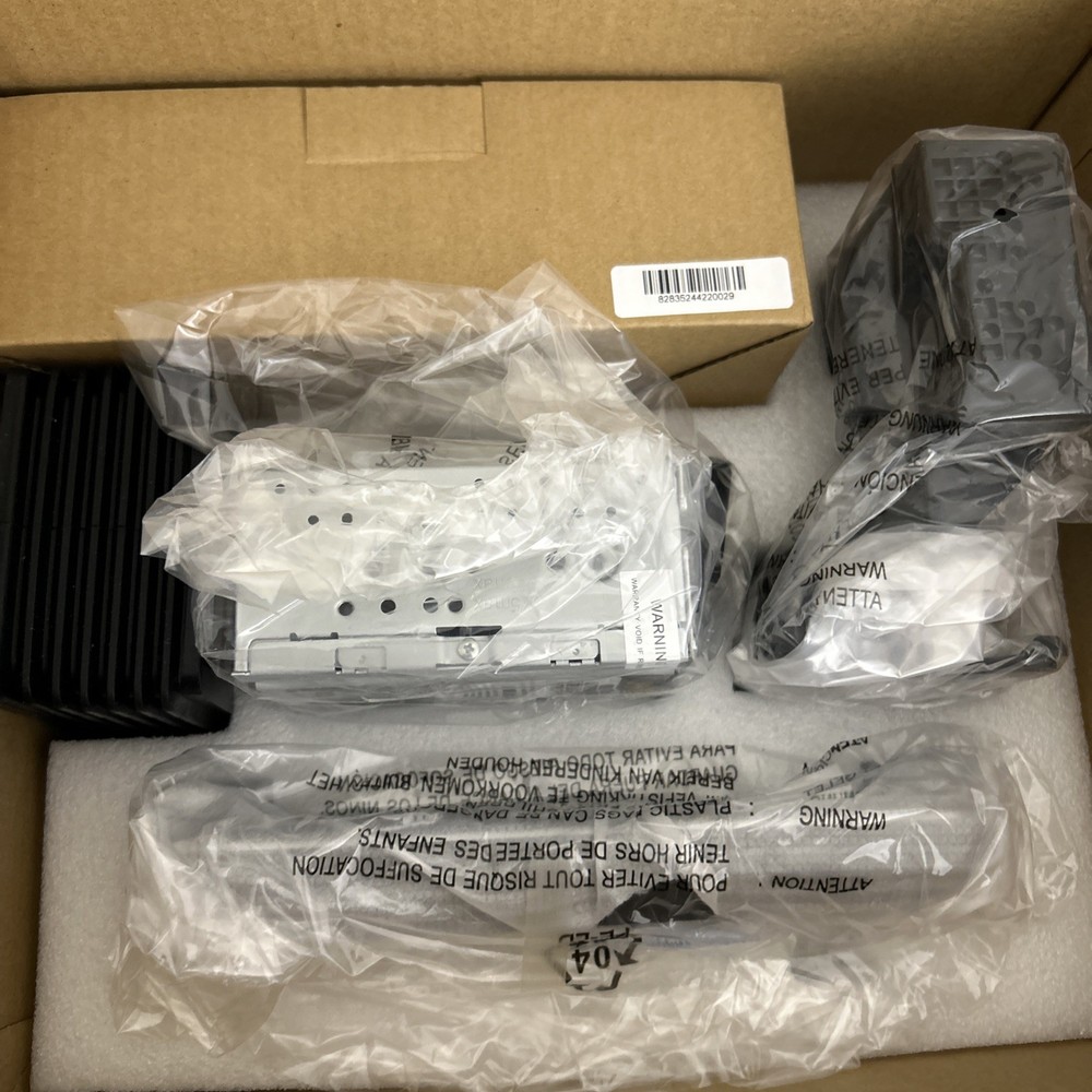 Stinger ELEV8 UN-1880 8" Touchscreen Multimedia Receiver/ Display System