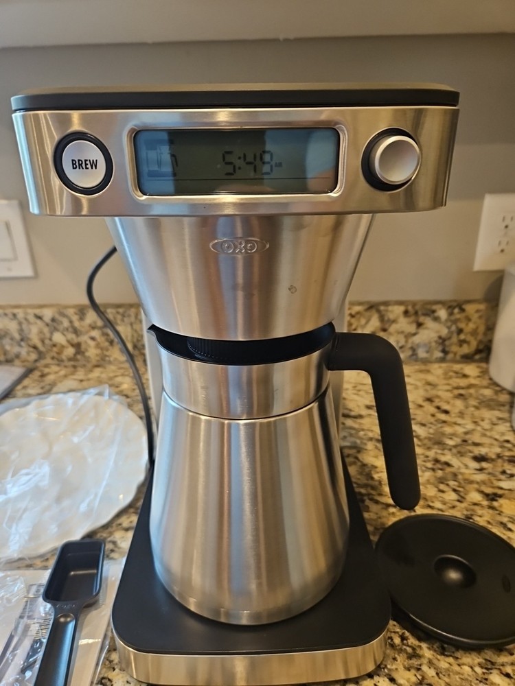 OXO Brew 12-Cup Coffee Maker With Podless Single-Serve Function - 8721200 | READ