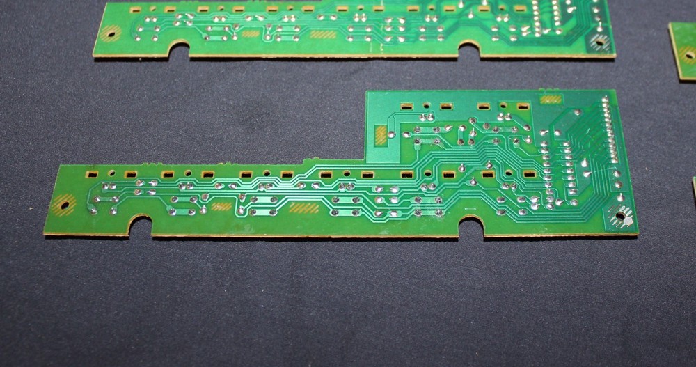 AKAI MPC2000XL Upper Right PCB Pad Bank Buttons Board