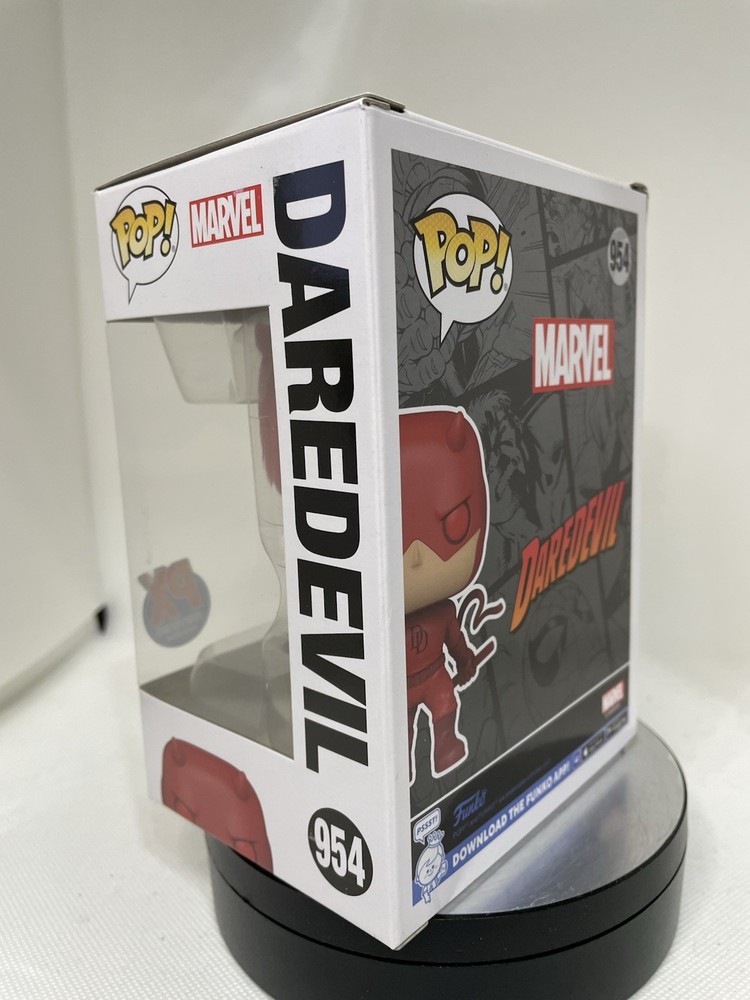 Funko Pop! Vinyl: Marvel - Daredevil - PX Previews (Exclusive) #954 - Protector