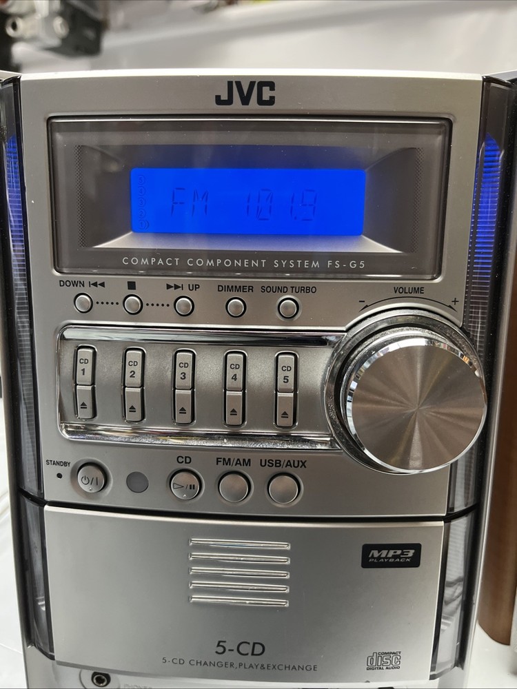 JVC FS-G5 Compact Stereo System 5-CD Changer & Speakers
