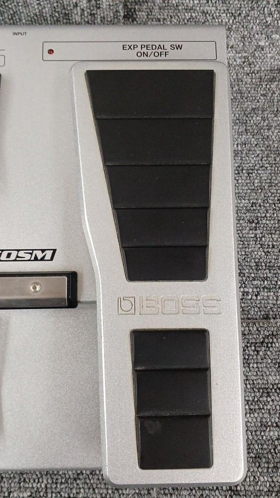 BOSS GT-10 MULTI-EFFECTOR 591417