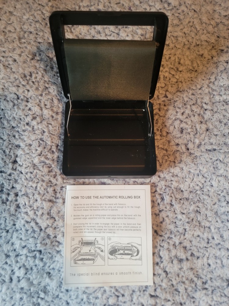 Vintage 2Pac Automatic Rolling Box