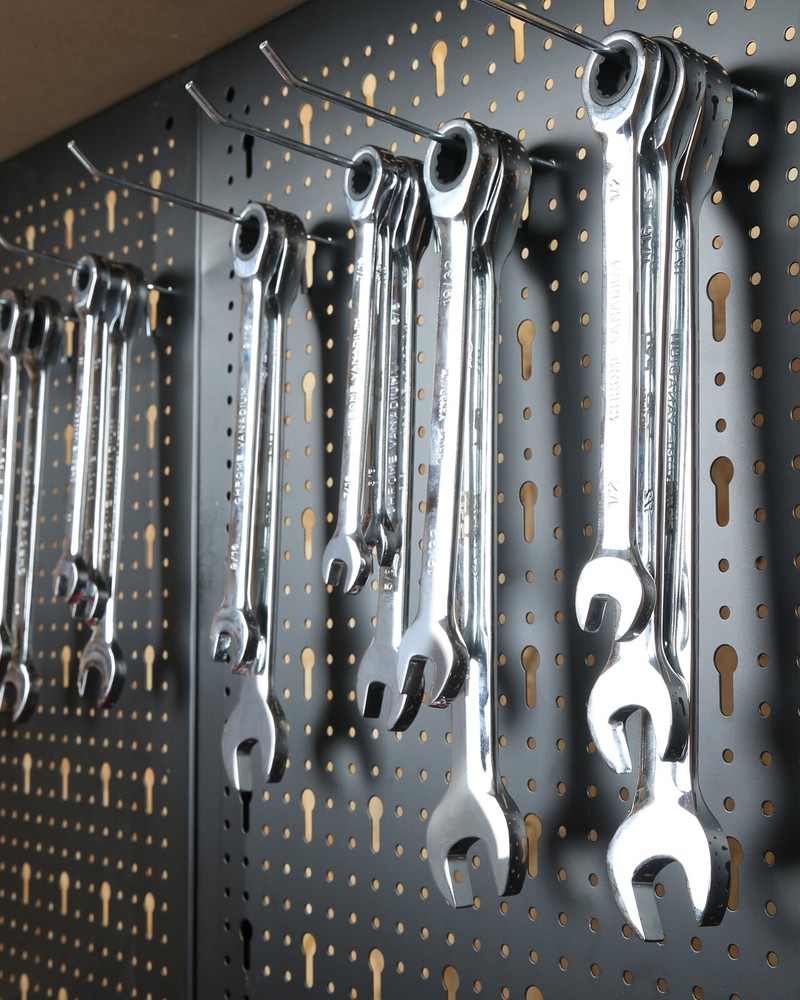 EXCITED WORK Three-Layer Heavy-Duty Steel Tool Workbench with Pegboard Shelves