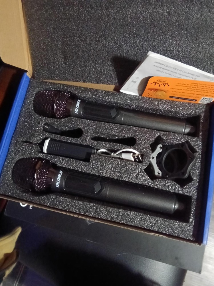 Talomen K60 Handheld Wireless Dynamic Microphone Set