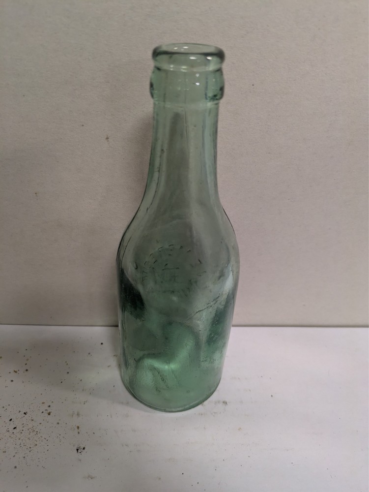 7oz J. E. Meredith Bottle, Towanda PA