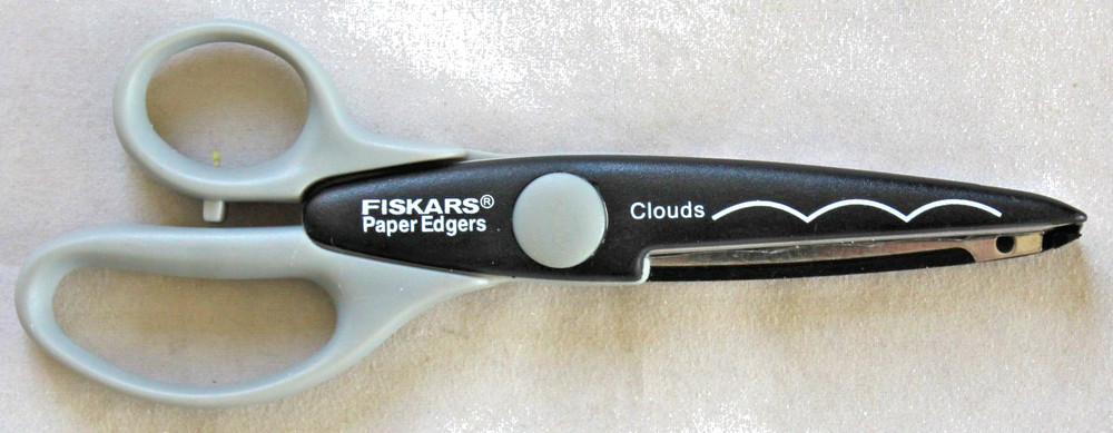 Fiskars Paper Edgers - Clouds