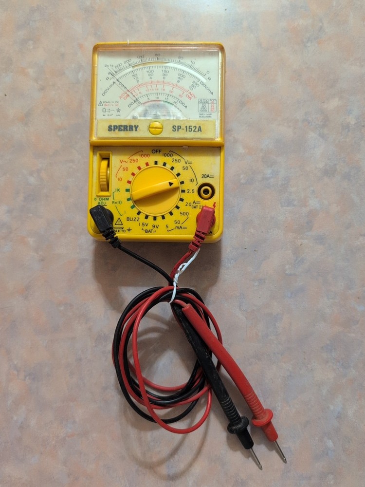Sperry Instruments Volt Ohm Meter Multi Tester SP-152A with Cables