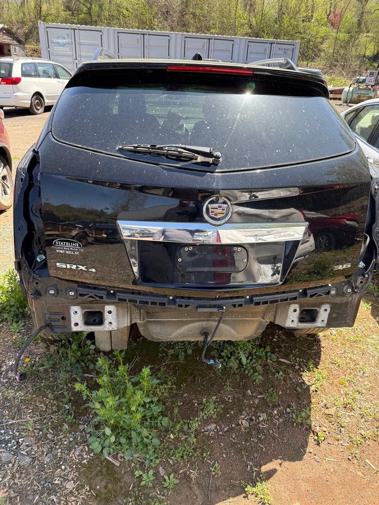 CADILLAC SRX  2016 Trunk Lid