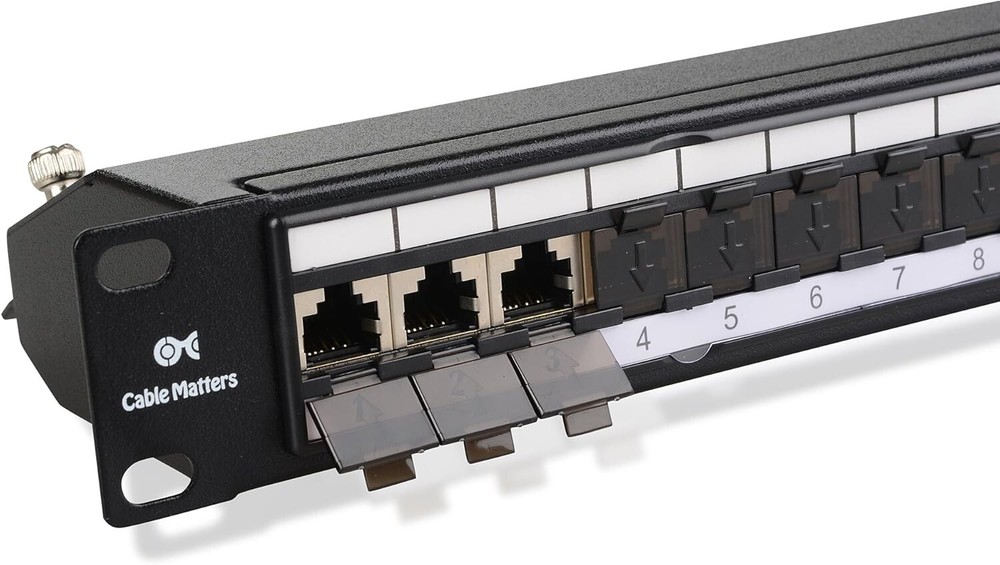 Cable Matters Rackmount or Wall Mount 1U 24 Port Keystone Patch Panel with Cable
