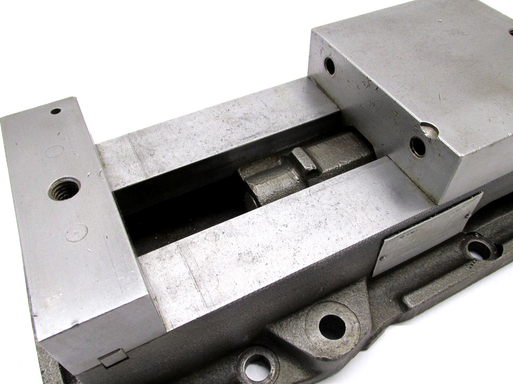 KURT ANGLOCK 5" MILLING MACHINE VISE - #A50