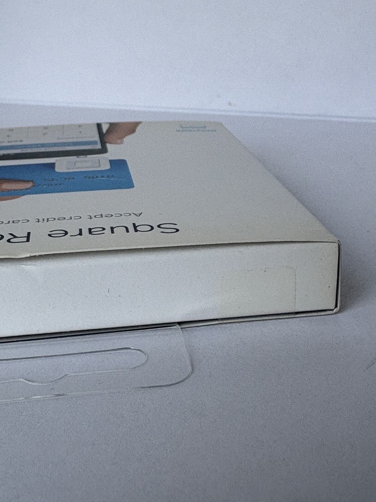 NEW Square Credit Card Reader for iPhone, iPad and Android