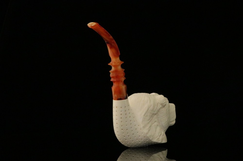Bear Head Block Meerschaum Pipe with fitted case M3497