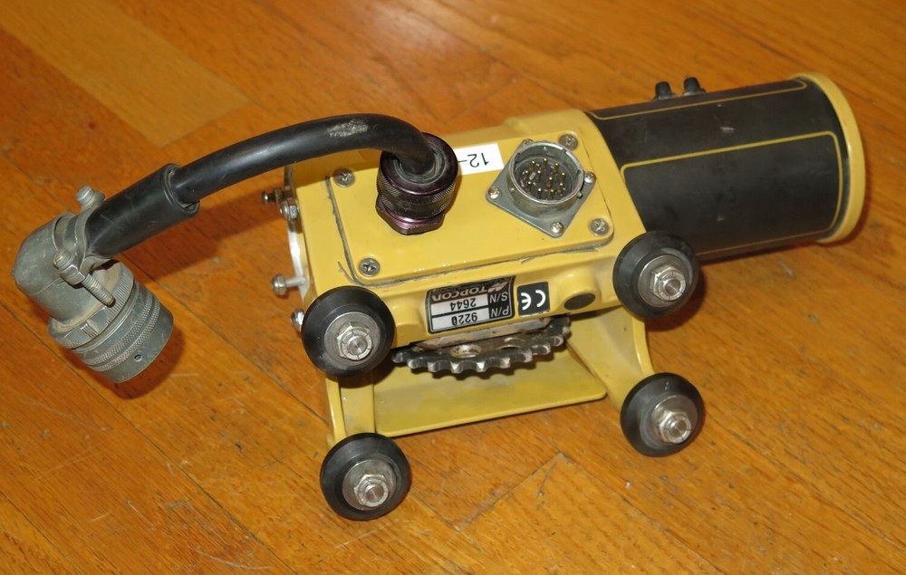 Topcon 9220 Tracker Jack - System 4/5 Machine Control Systems