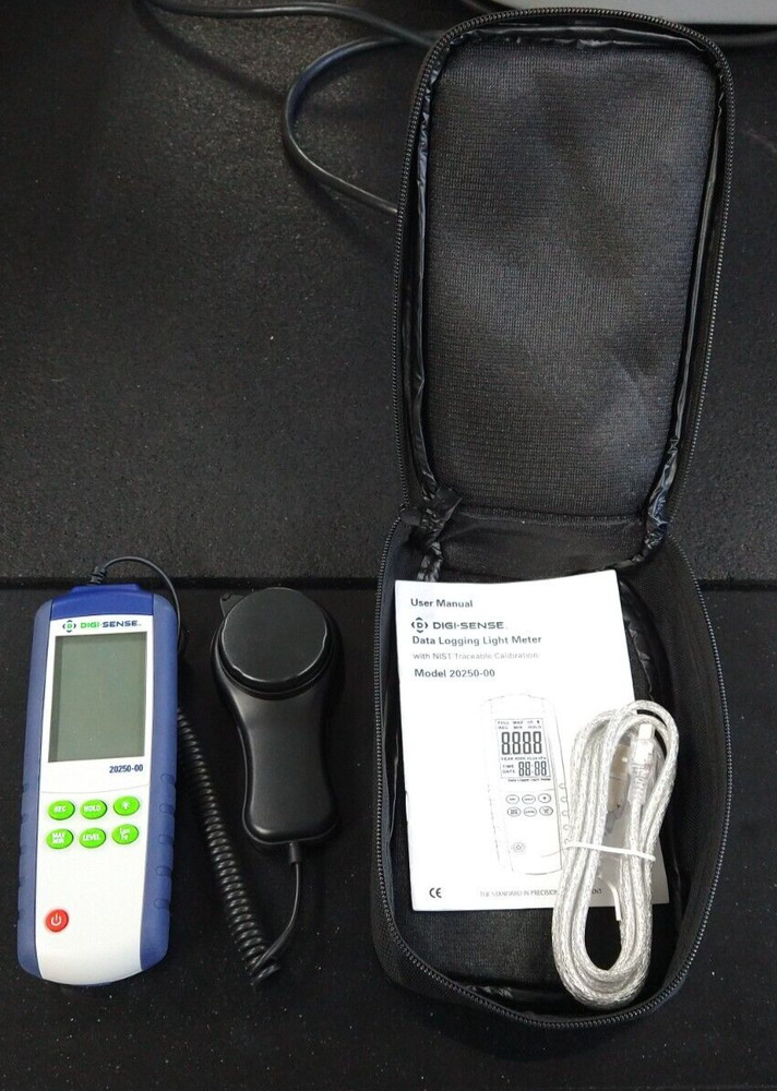 Digi-Sense 20250-00 Hand Held Light Meter Luxometer