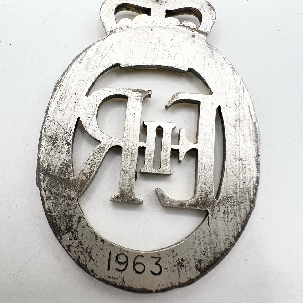 Genuine QE2 1963 Efficiency Decoration Medal & Box