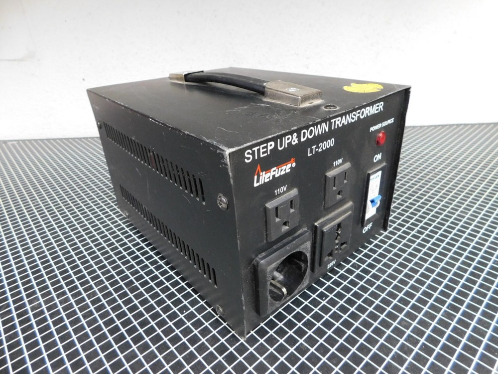 LITEFUZE LT-2000 STEP UP & DOWN TRANSFORMER M2917