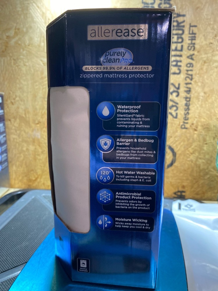 Twin Maximum Bed Bug and Allergy Mattress Protector White - AllerEase