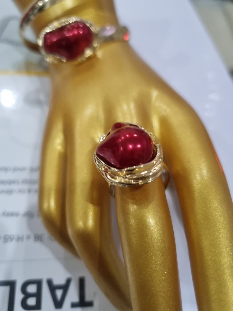 Women's Bracelet and Ring Set