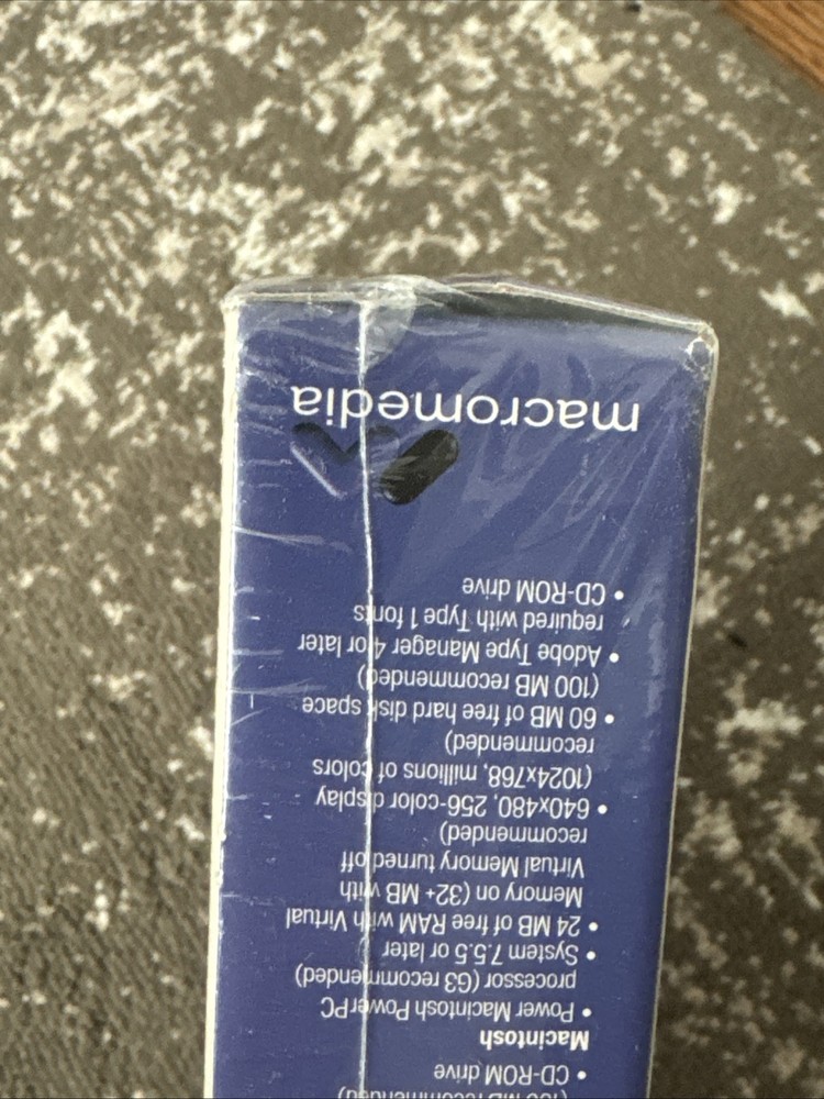 *BRAND NEW* Macromedia Fireworks 2