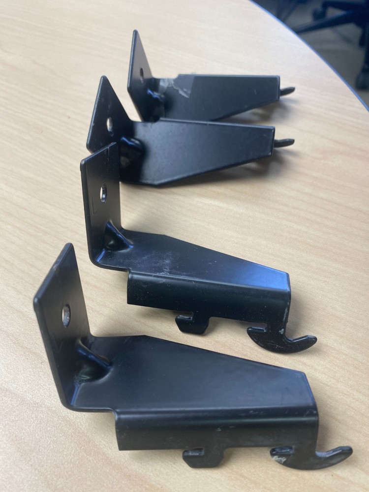 Haworth Unigroup Transaction Top bracket set