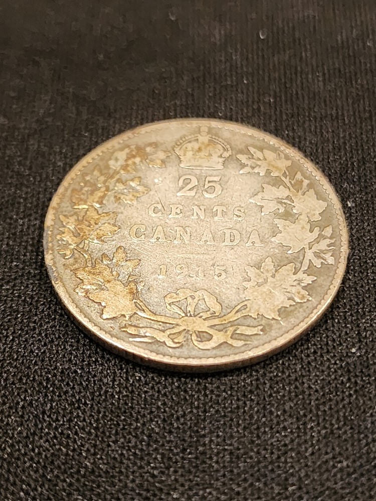 1915 Canada 25 Cents Silver Coin