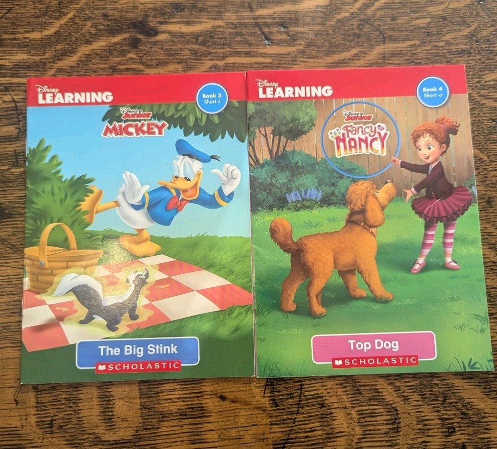 Disney Junior Phonics Reading Program Set 10 Books & 2 Workbooks