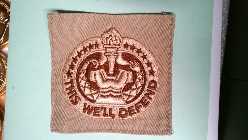 MILITARY PATCH SEW ON DESERT US ARMY DRILL SERGEANT FOR POCKET