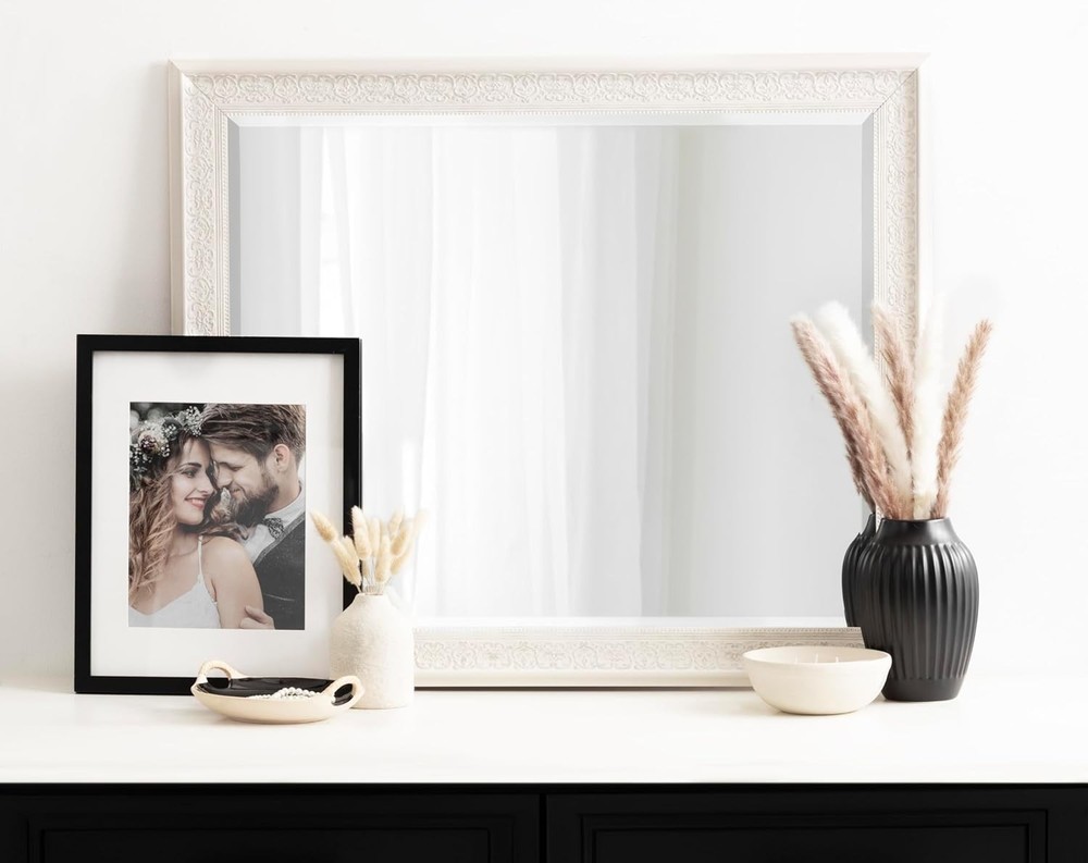 Alysia Decorative Frame Rectangle Wall Mirror 26.5x32.5 White