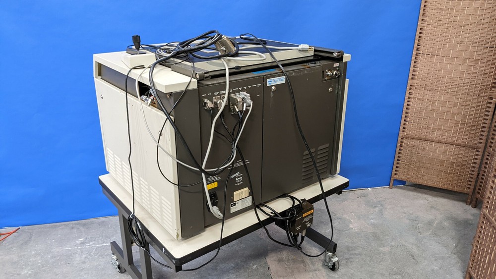 Kevex 952-2 Omicron X-Ray Fluorescence Spectrometer XRF
