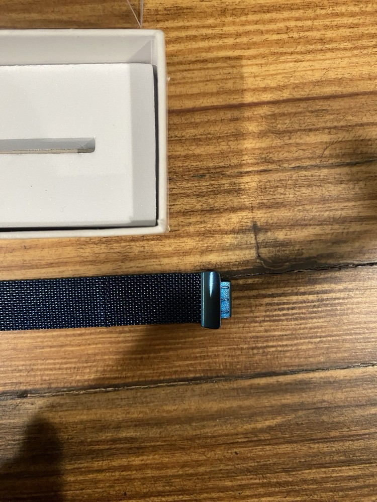 Blue Fitbit Band Magnetic New With Box And Tools