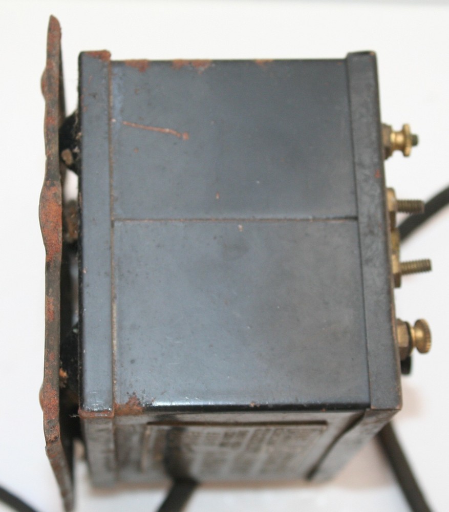 LIONEL PRE WAR TYPE B MULTI VOLT TRANSFORMER 110 VOLTS 75 WATTS BRASS VERSION