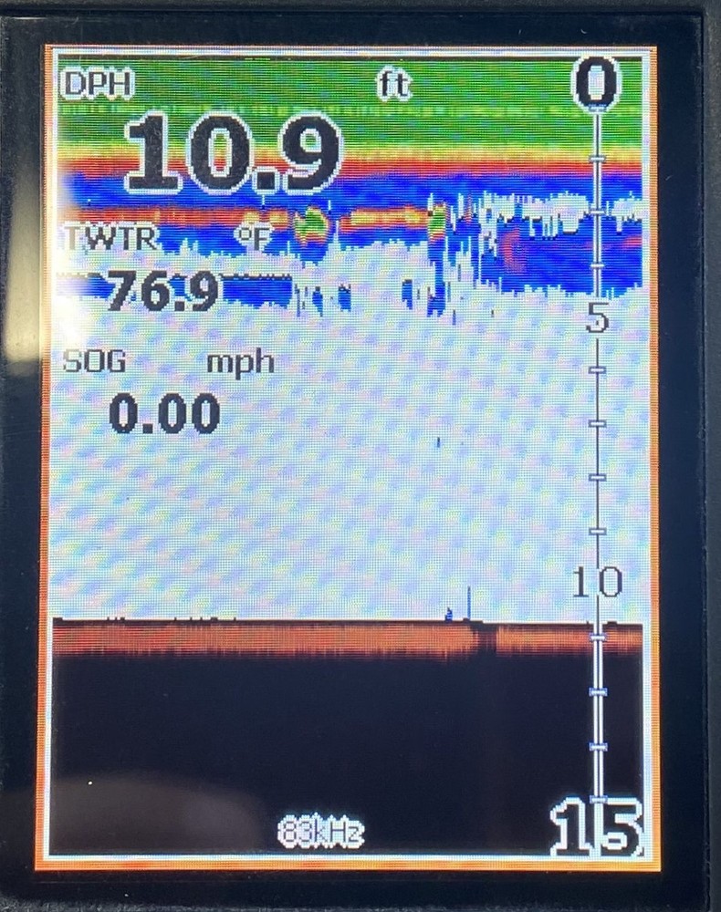 Lowrance - Elite-4 - Chartplotter/Fishfinder - Updated/Tested Good!