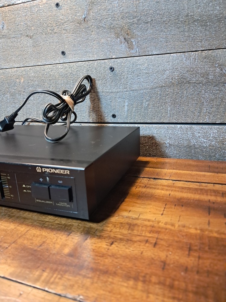 Pioneer Graphic Equalizer GR-470 Tested Working