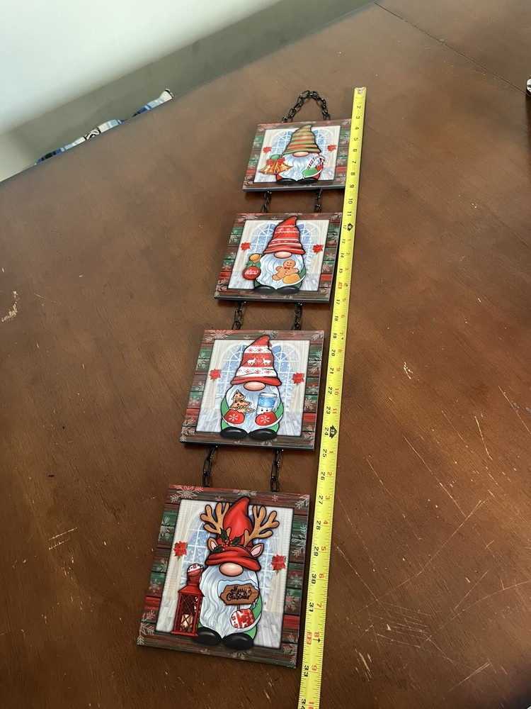 Hanging Gnome Christmas Plaques (4) 6x6 Chain Linked