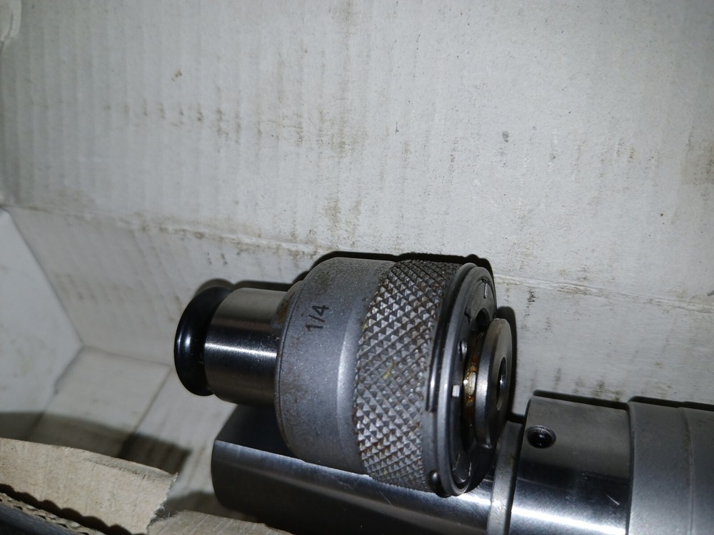 Floating Clutch Tap holder
