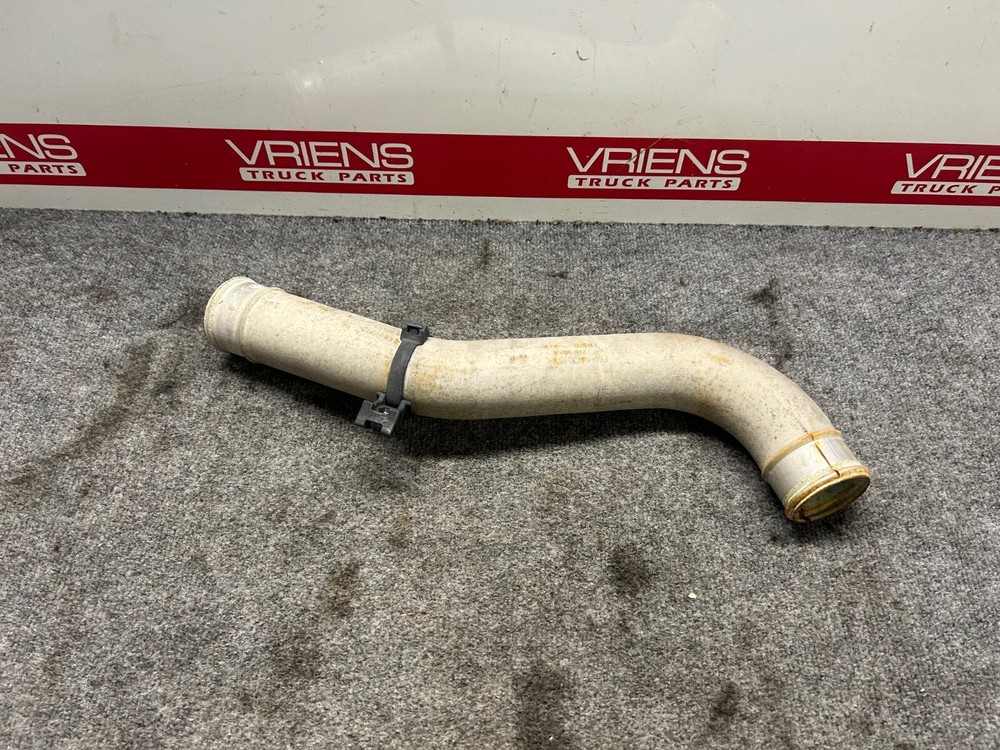 F66-6473 PIPE-WATER MBEND 2-1/2 STL