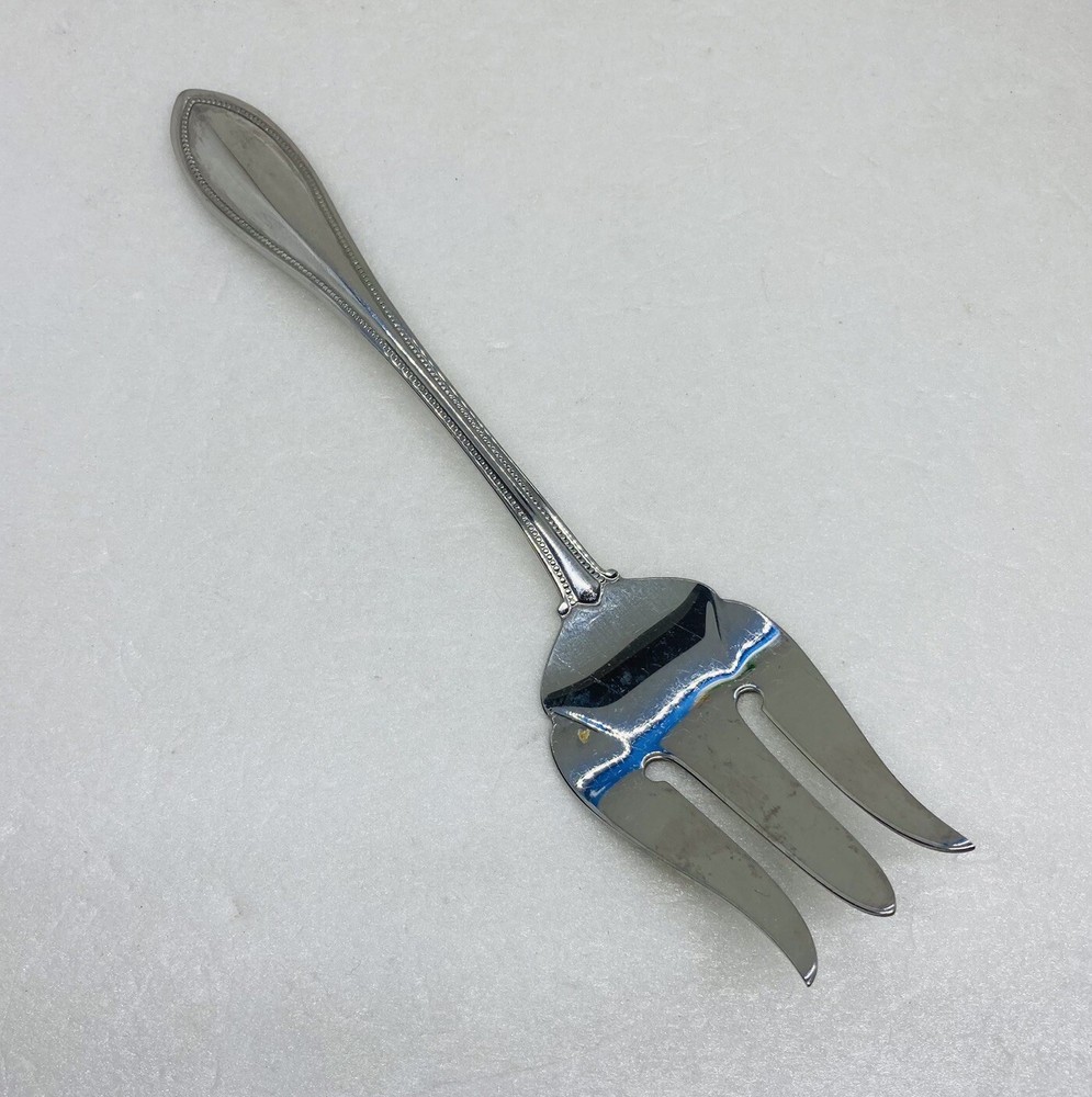 Vintage Oneida Serving Fork Stainless Steel 9” Large Canada Flatware 29