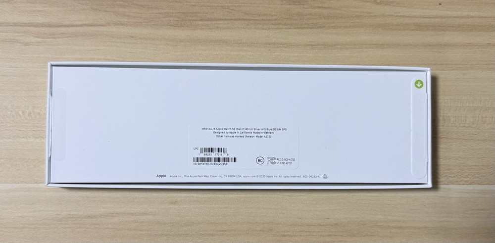 Apple Watch SE 40 Mm Size Empty Box Only White