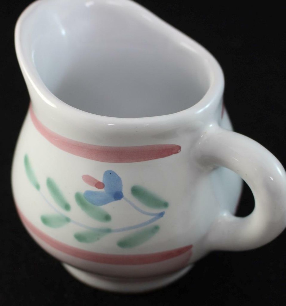 Caleca PINK GARLAND Creamer GREAT CONDITION